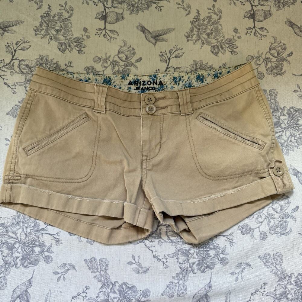 Arizona Khaki Low Rise Micro Booty Shorts Size 7 Y2K Preppy Beach Summer Flap